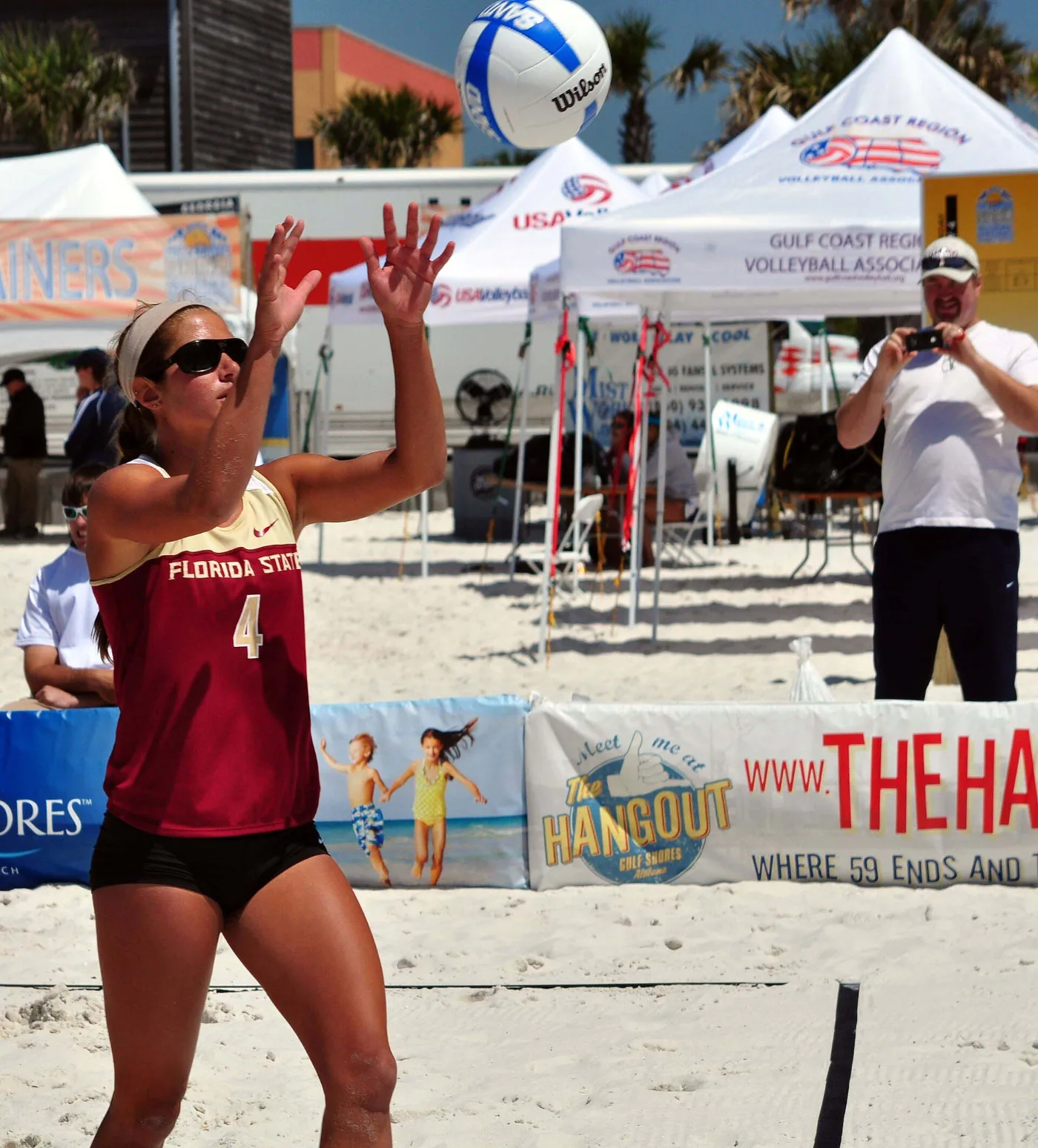 Sprung im Beachvolleyball